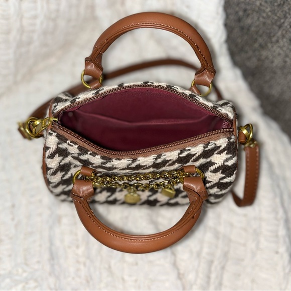 Brown purses and wallet - Picture 8 of 12